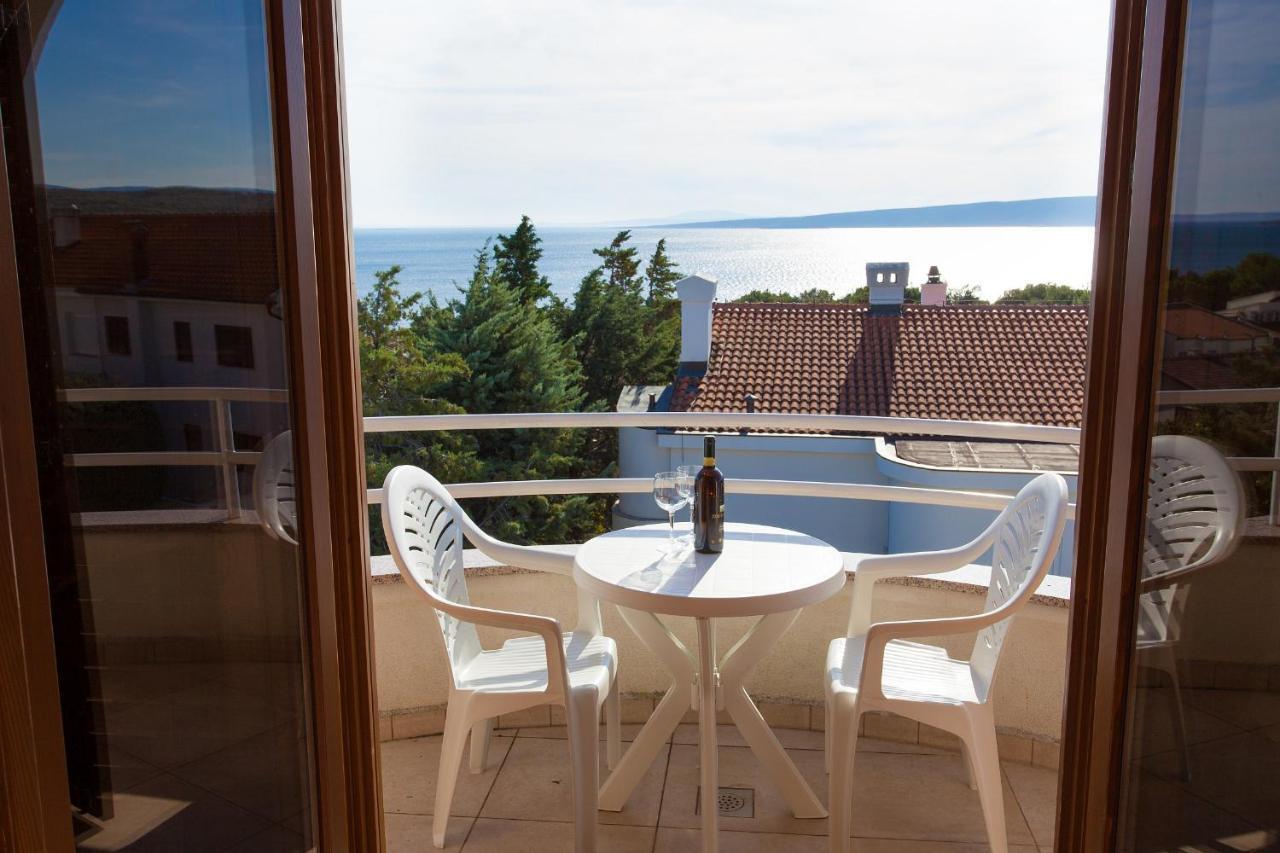 Apartman Vjekoslav Krk Town Exterior foto