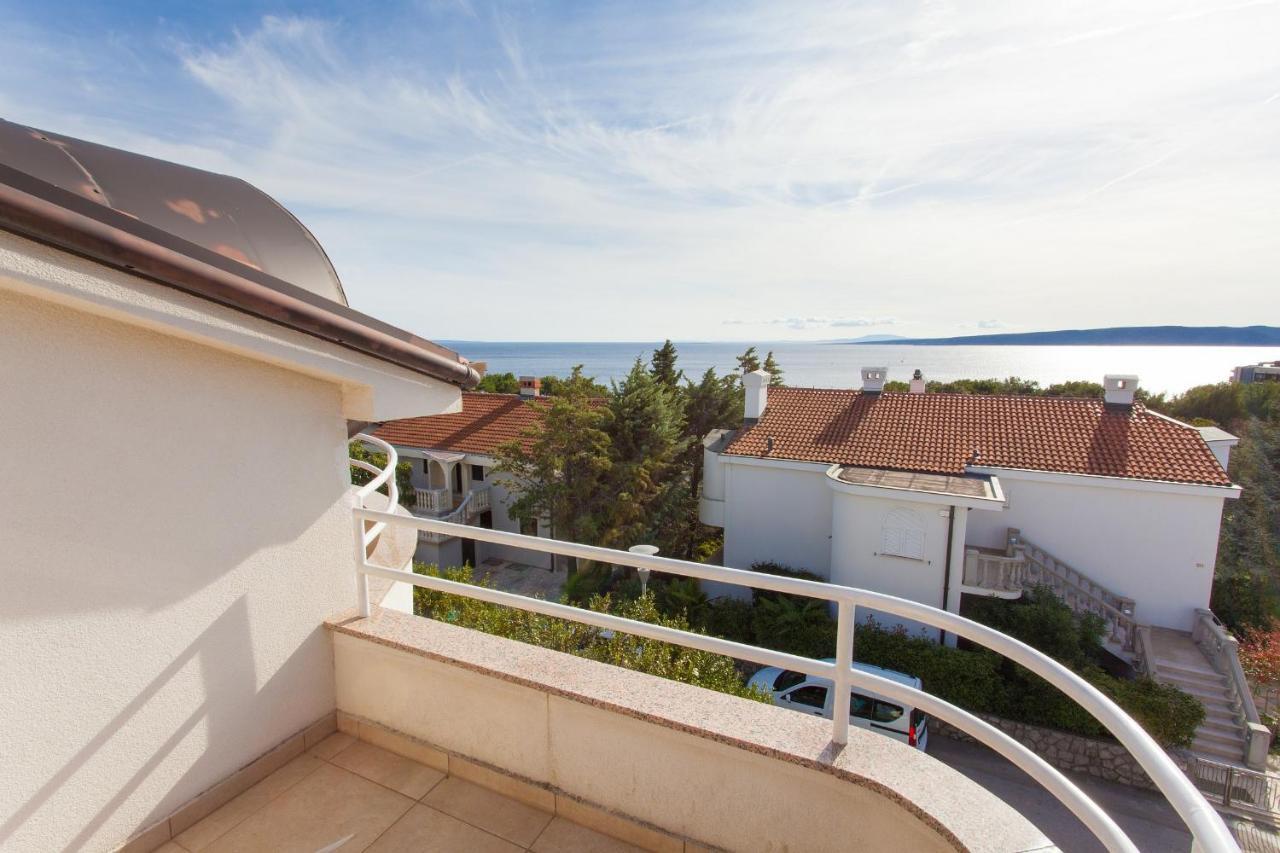 Apartman Vjekoslav Krk Town Exterior foto