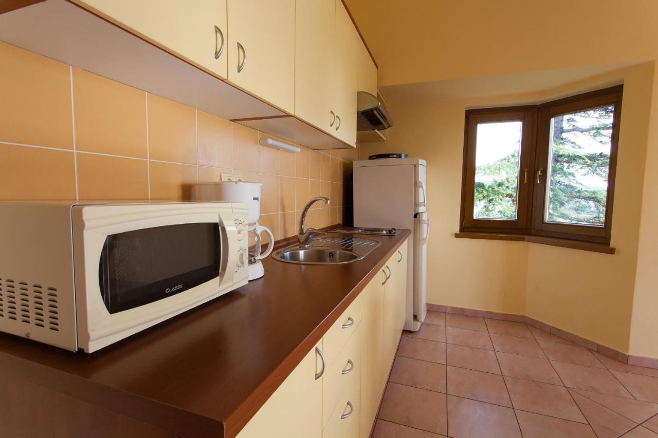 Apartman Vjekoslav Krk Town Exterior foto